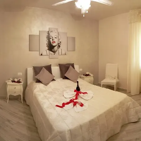 아파트 La Rosa Del Garda